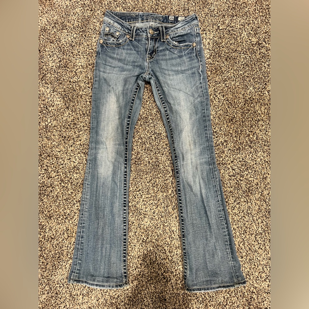 GUC Miss Me Boot Jeans. Size 26.
